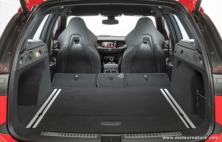 Opel Insignia GSI Tourer