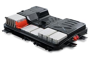 Nissan choisit d'arrêter de fabriquer des batteries