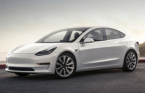 Tesla Model 3 : Elon Musk veut s'en mettre plein les poches