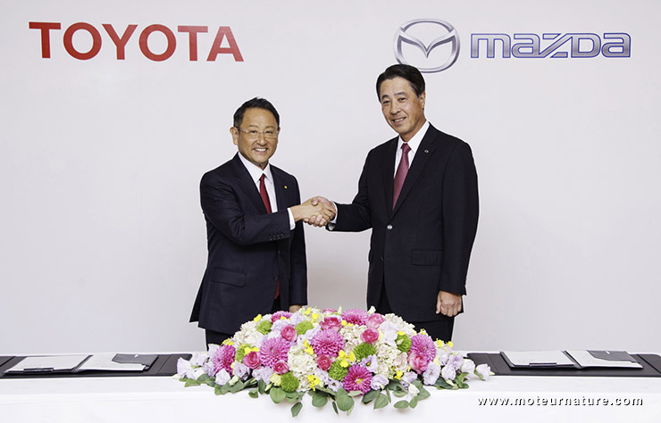 Toyota et Mazda