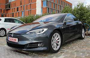 901 km sans recharger avec une Tesla Model S