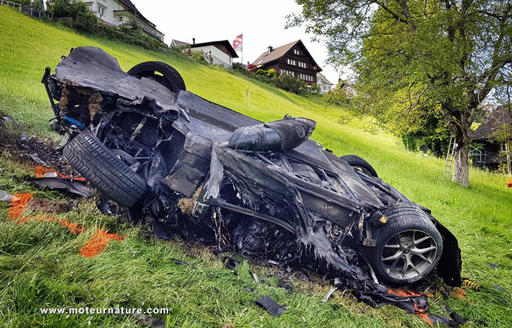 Richard Hammond conduit la Rimac Concept One