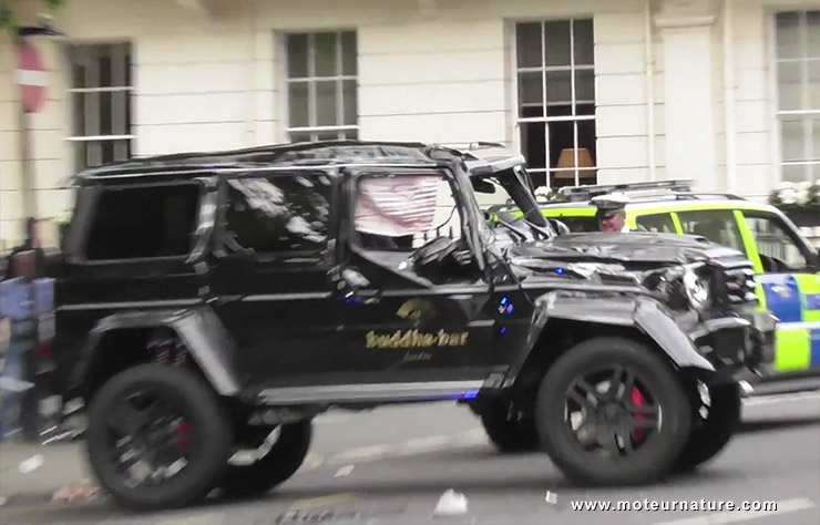 Mercedes G Brabus accidenté à Londres