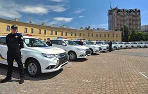 La police de l'Ukraine choisit le Mitsubishi Outlander PHEV