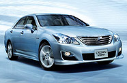 Crown Hybride, la grosse Toyota écolo