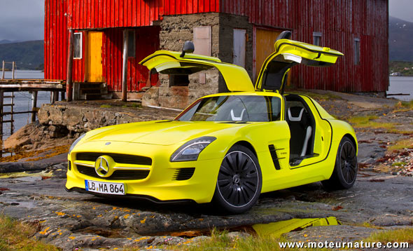 Mercedes SLS AMG E-Cell