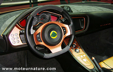 LOTUS EVORA 414E hybride avec prolongateur d'autonomie