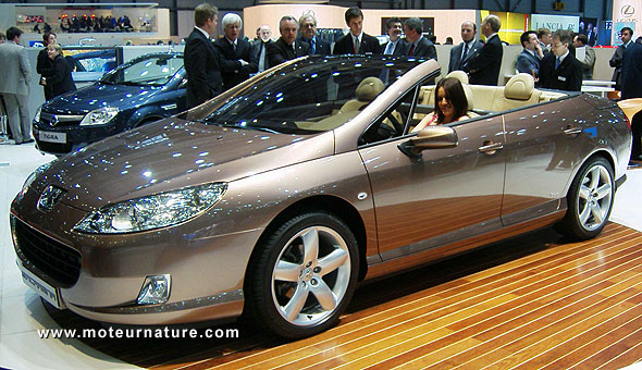 Peugeot 407 découvrable par Heuliez
