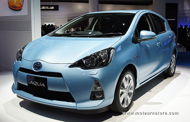 Toyota Aqua ou Prius c