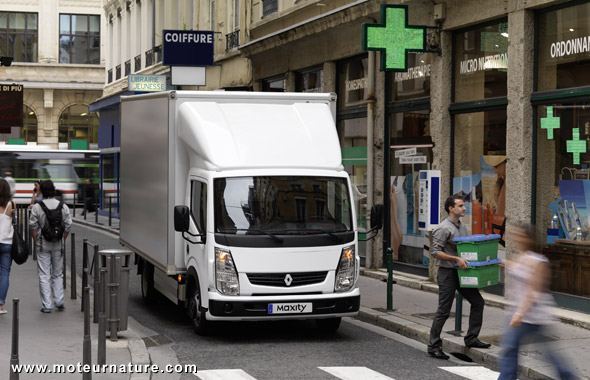 10 Renault Maxity électriques pour Greenway Services