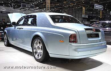 Rolls Royce 102EX électrique