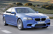 BMW M5, 305 km/h avec 5 places, 9,9 l/100 km
