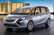 Zafira, Opel choisit un moteur essence