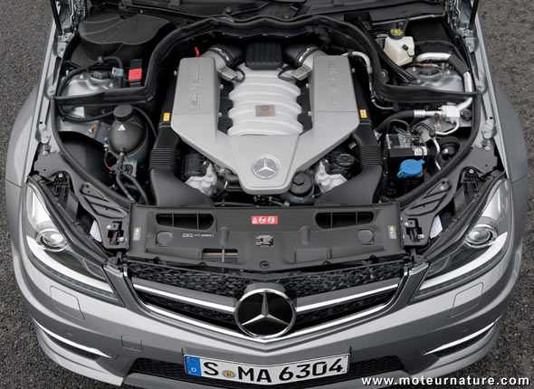 Mercedes-C63-AMG