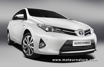 Les prix de la Toyota Auris hybride