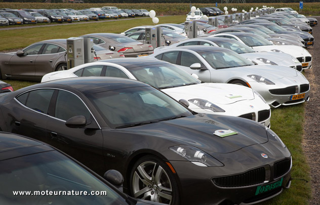 Fisker Karma en charge en Hollande