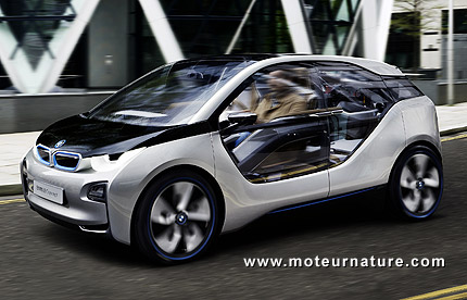 BMW va proposer ses électriques à la police