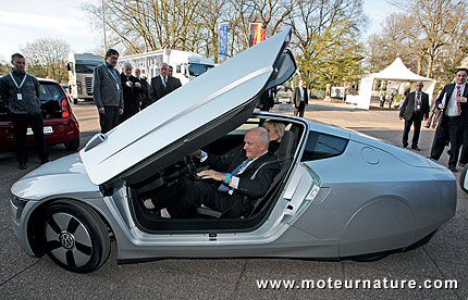 La Volkswagen XL1 roule