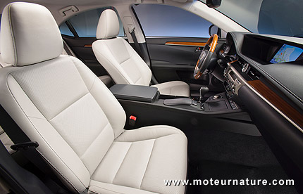 Lexus ES300h, une nouvelle hybride pour les Etats-Unis