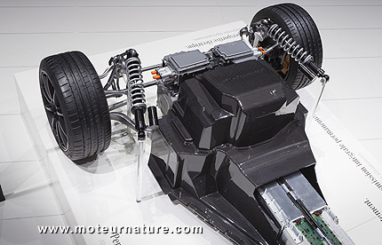 Quelques détails de plus sur la Mercedes SLS AMG E-Cell