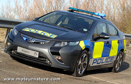 Vauxhall Ampera police