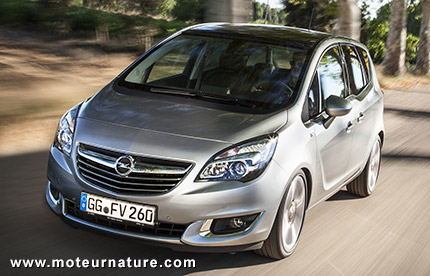 La Prius battue par l'Opel Meriva