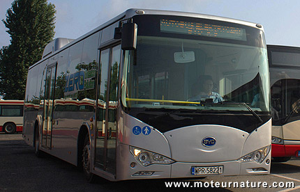 Autobus électrique BYD K9